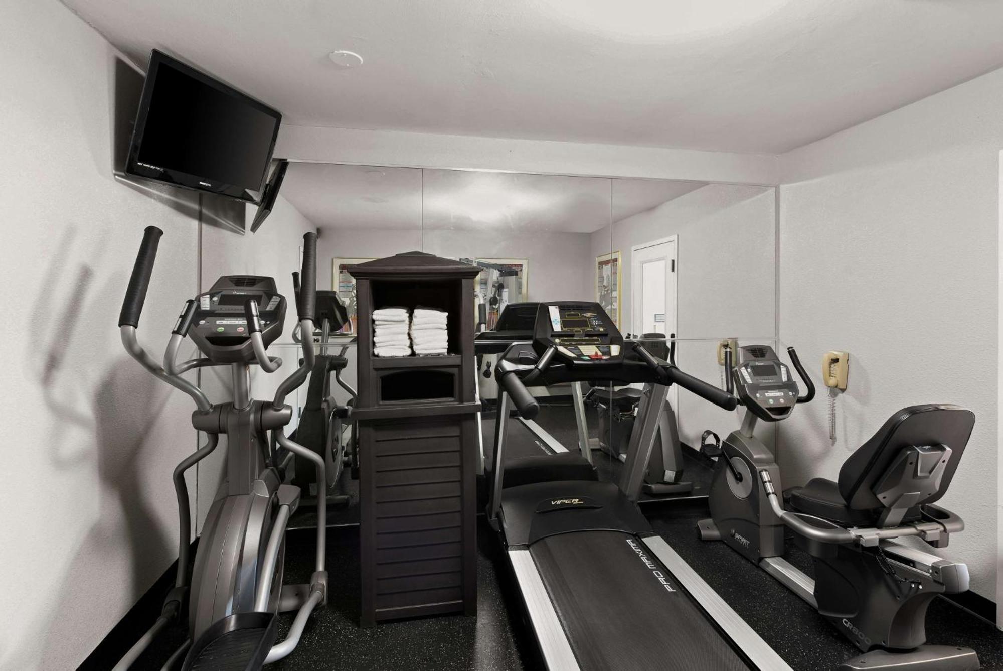 Best Western Executive Inn Grove City Buitenkant foto