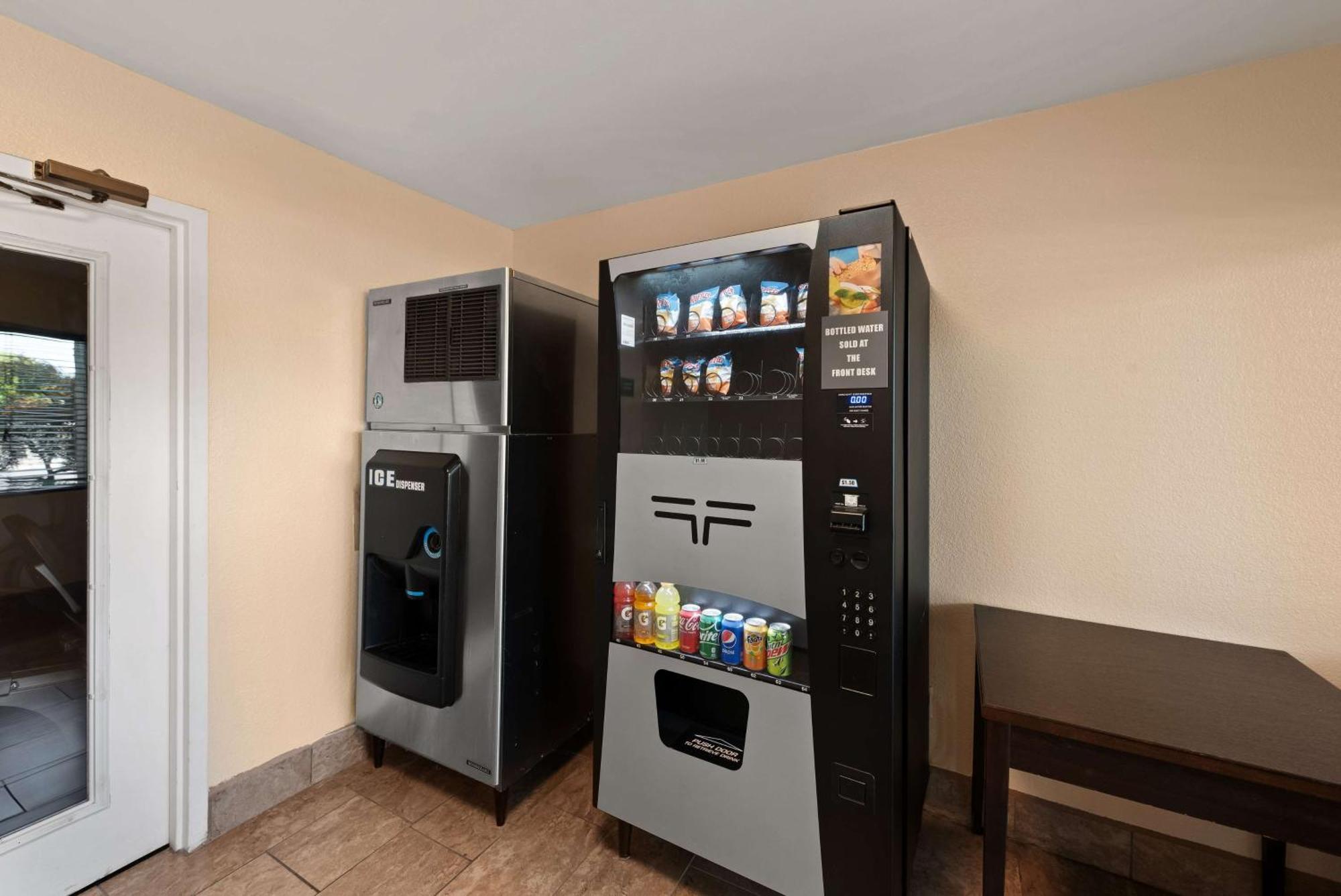 Best Western Executive Inn Grove City Buitenkant foto